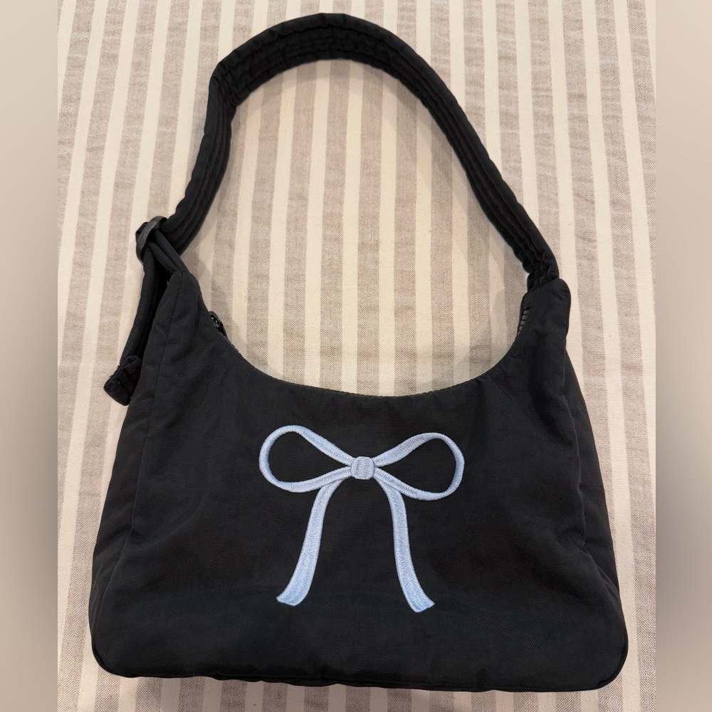 NWOT Baggu Mini Nylon Shoulder Bag - Black Embroidered Bow